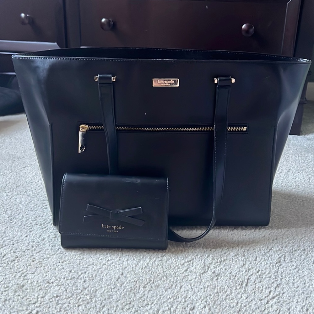 Kate Spade Tote and Wallet Set